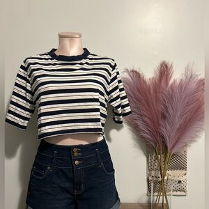 Nordstrom BP Striped Cropped T-Shirt in Small